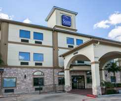 Hotel Sleep Inn and Suites Near Downtown North