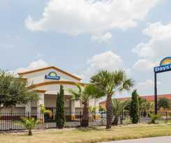 Hotel Days Inn By Wyndham Houston East