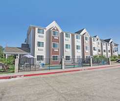 Hotel Microtel Inn and Suites By Wyndham Houston