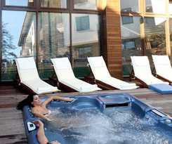 Hotel Euphoria Club and Resort