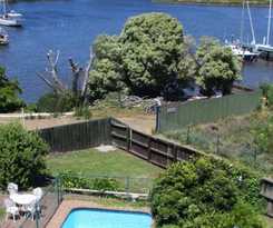 Waterfront Lodge