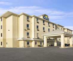 Hotel Days Inn By Wyndham Moose Jaw
