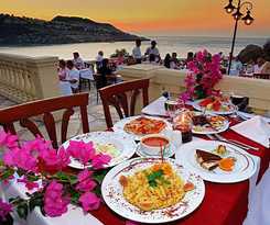 Hotel Green Beach Resort