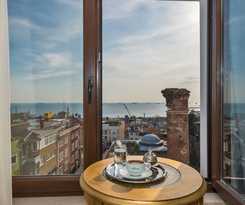 Daphne - Special Class