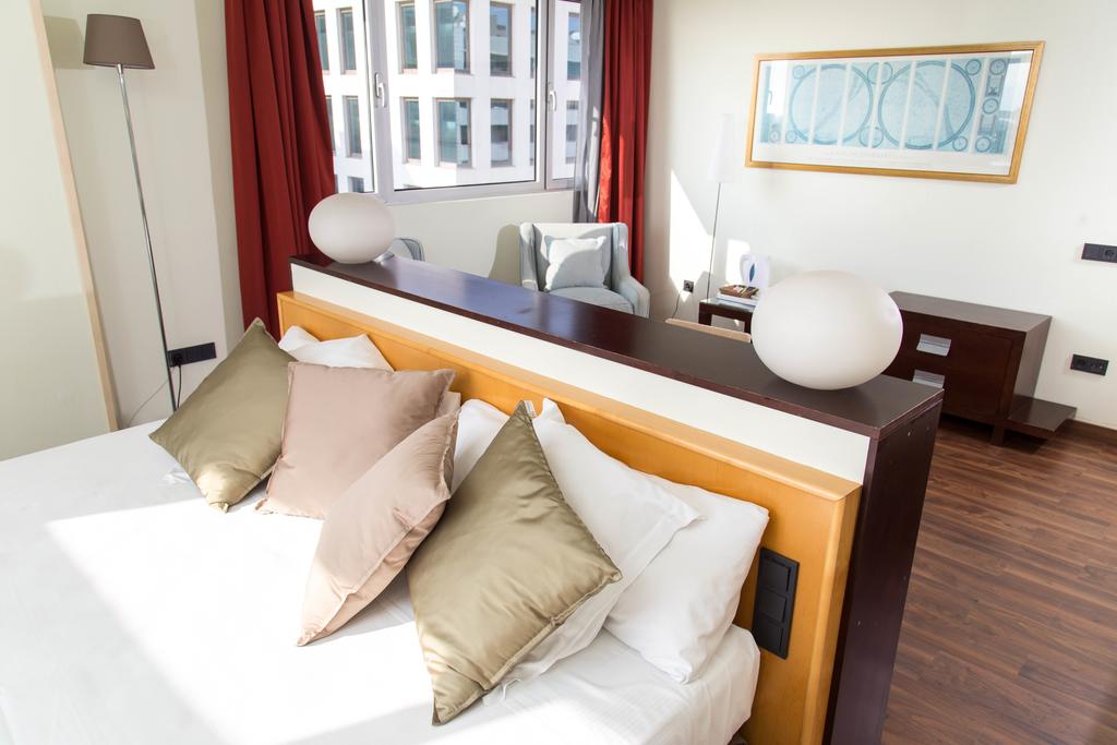 Junior suite del hotel Eurohotel Diagonal Port. Foto 1