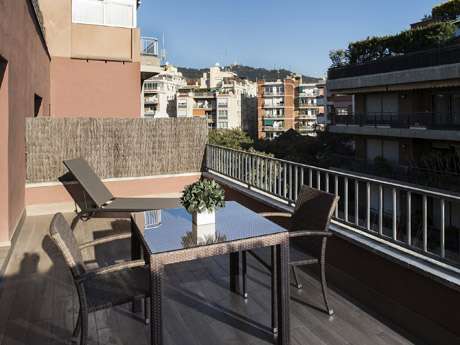 Habitación doble Balcón o Terraza Premium del hotel Catalonia Castellnou. Foto 1