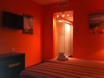 Habitación doble del hotel Vértice Chipiona Mar. Foto 2