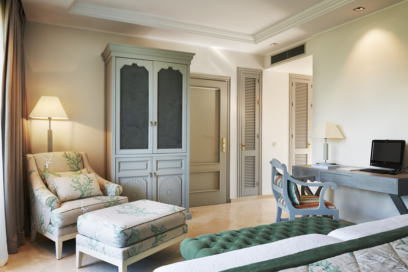 Habitación doble Lujo Balcón o Terraza del hotel Marbella Club Golf Resort and Spa. Foto 1