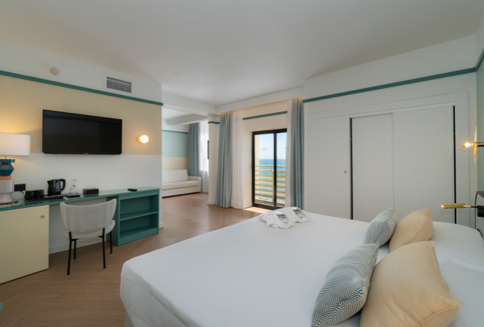 Junior Suite Celebrities del hotel Medplaya Hotel Pez Espada. Foto 2