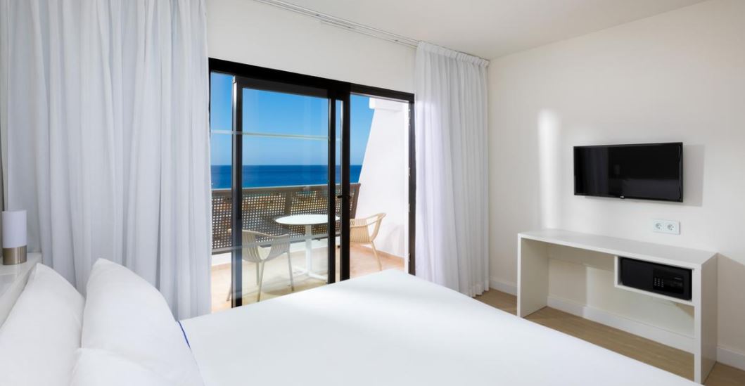 Junior suite Vista Mar del hotel Sol Fuerteventura Jandía All Suites. Foto 2