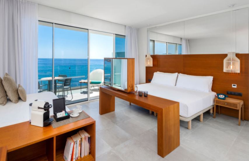 Suite Vista Mar del hotel Meliá Ibiza. Foto 4