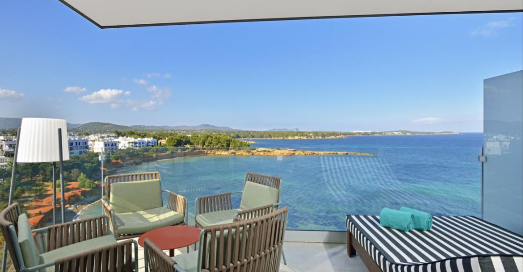 Suite Vista Mar del hotel Meliá Ibiza. Foto 6