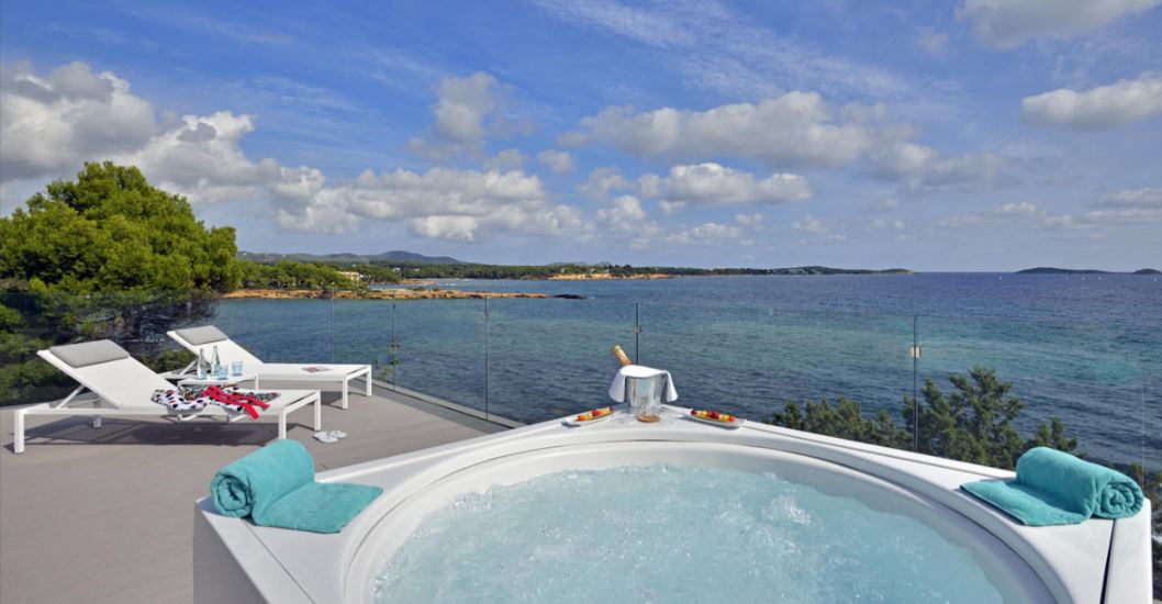 Suite Master del hotel Meliá Ibiza. Foto 1