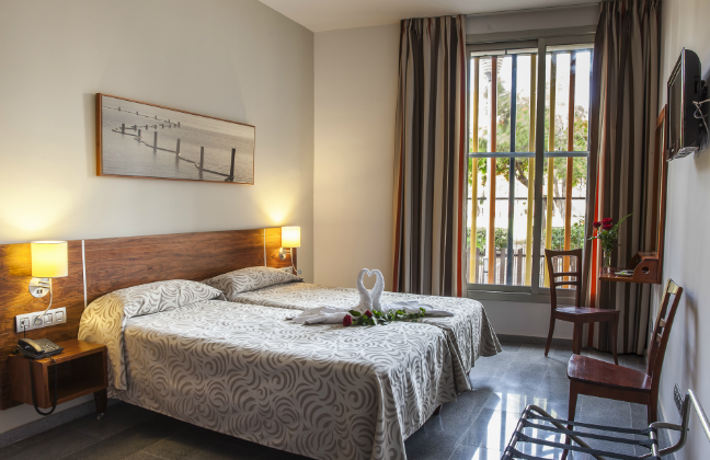 Habitación doble Anexo Vista Parque Confort del hotel Torre Del Conde