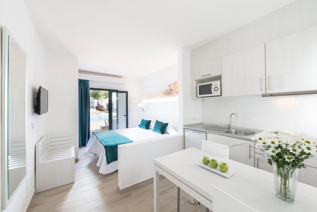 Estudio del hotel Thb Flora