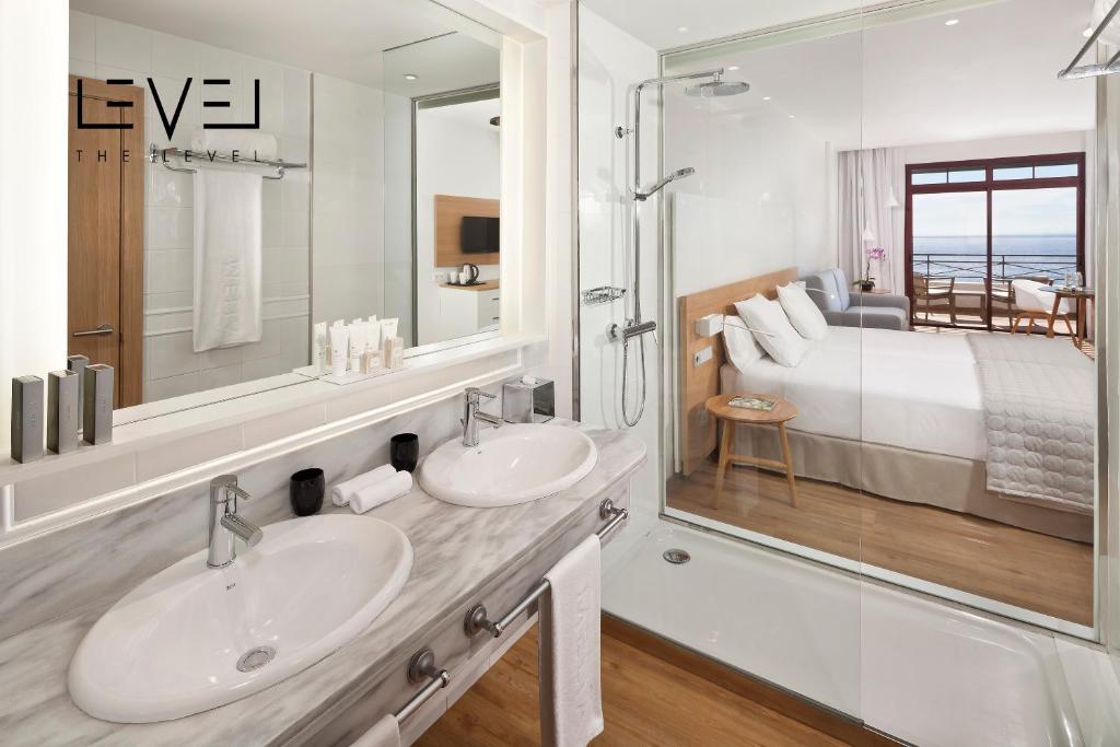 Habitación doble The Level del hotel Melia Jardines Del Teide - Adults Only. Foto 1