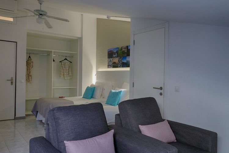 Estudio Loft del hotel Coral Compostela Beach Golf. Foto 2