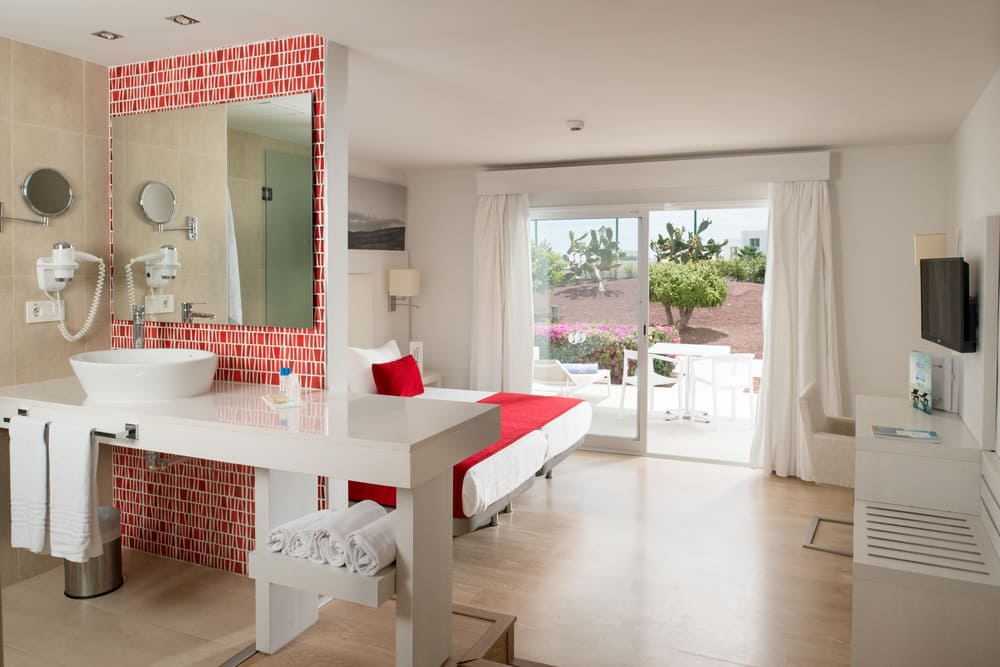 Junior suite del hotel Aequora Lanzarote Suites. Foto 2