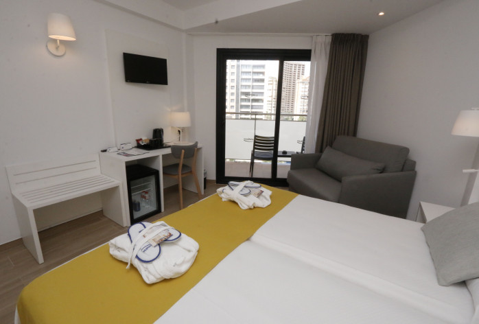 Habitación doble Club del hotel Medplaya Hotel Rio Park. Foto 2