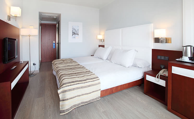 Habitación doble del hotel Marins Suites Adults Only