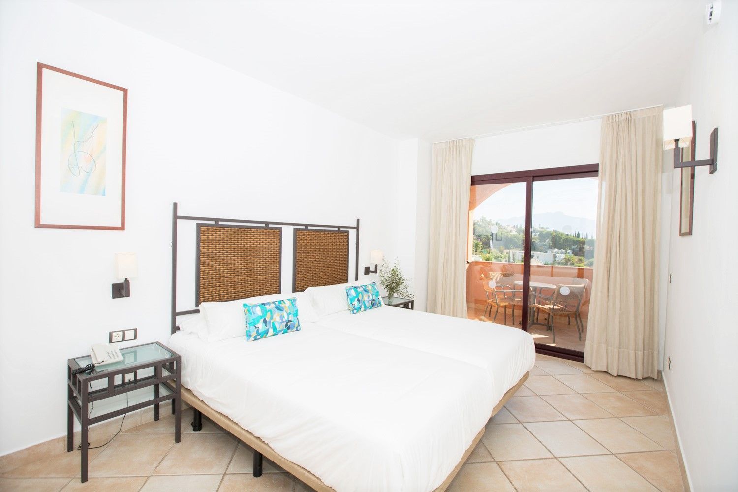 Doble Estándar King del hotel Bakour OH Nice Costa del Sol. Foto 4