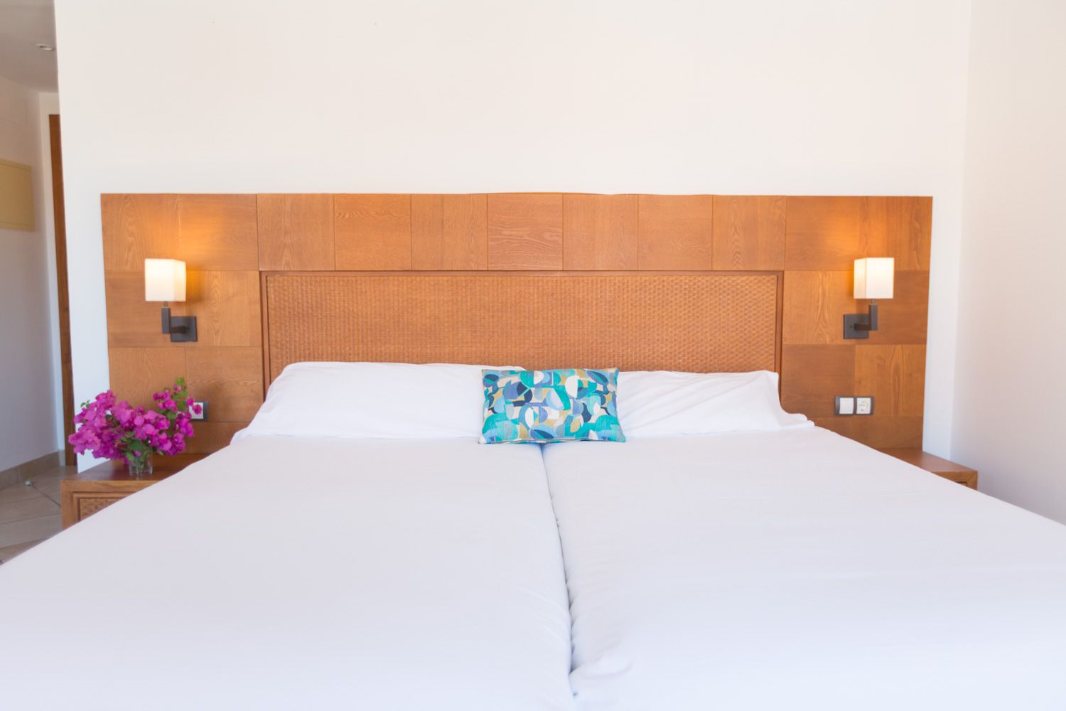 Premium Clásica King del hotel Bakour OH Nice Costa del Sol. Foto 5