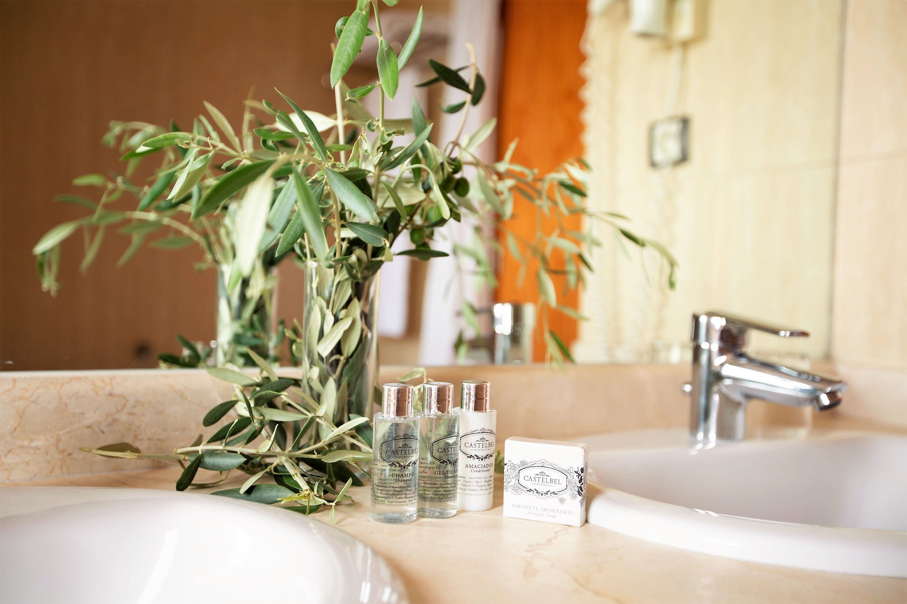 Habitación Premium Superior Twin del hotel Bakour OH Nice Costa del Sol. Foto 1