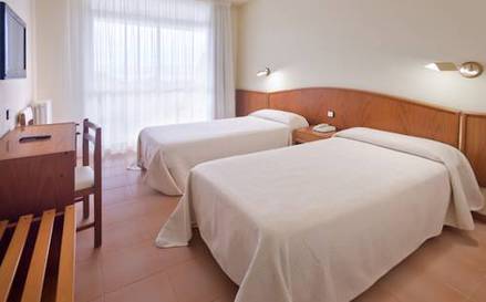 Habitación doble del hotel Ponient Marinada 4* and Aparthotel Marinada 2* by PortAventura World. Foto 1