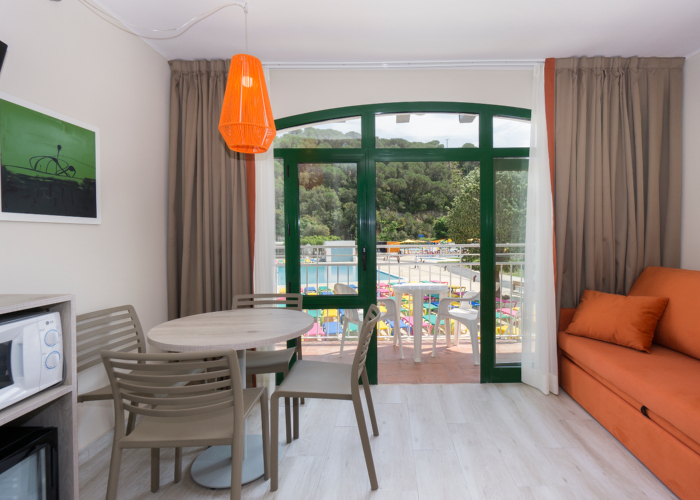 Habitación familiar Superior del hotel Sant Eloi. Foto 1