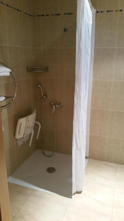 Habitación triple del hotel Goyesco Plaza