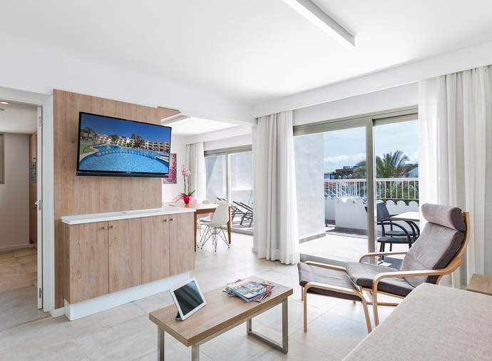 Apartamento Atico del hotel Playas Cas Saboners. Foto 1