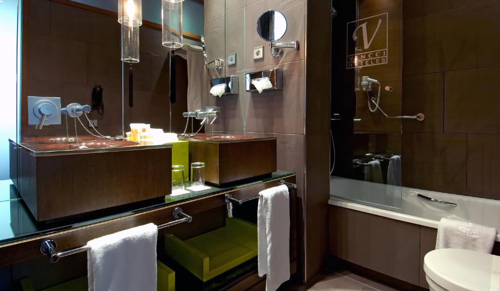 Habitación doble Superior del hotel Vincci Soho. Foto 1