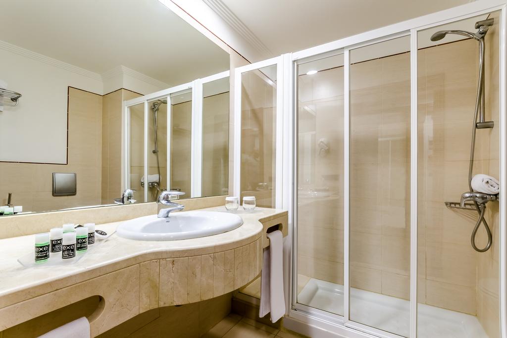 Habitación doble del hotel Sercotel Playa Canteras. Foto 1