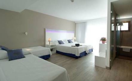 Habitación cuádruple Superior del hotel Planamar