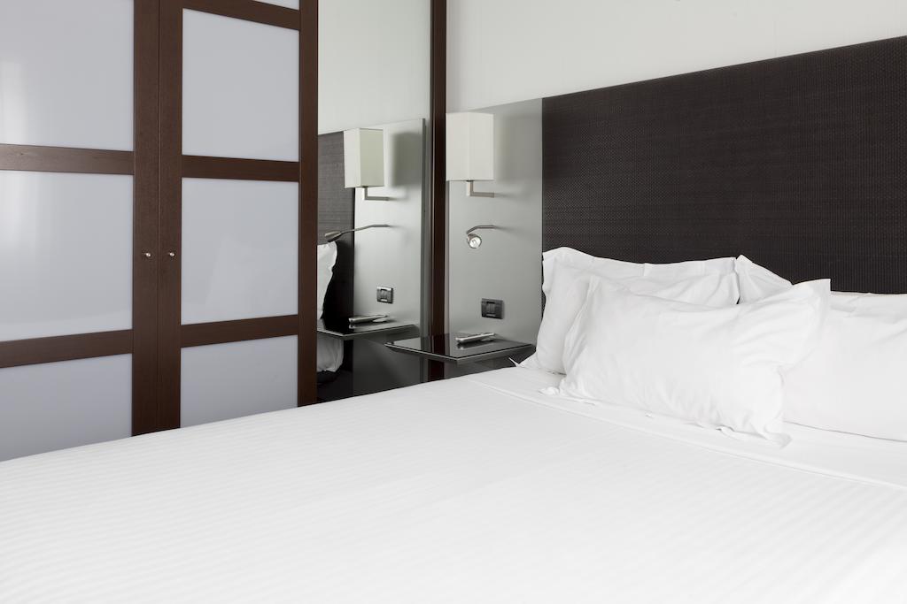 Habitación doble Vista ciudad del hotel Ac Algeciras By Marriott. Foto 1