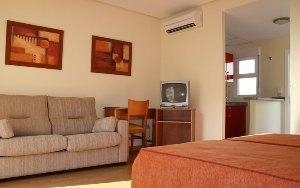 Estudio del hotel Vive Costa Azul. Foto 2