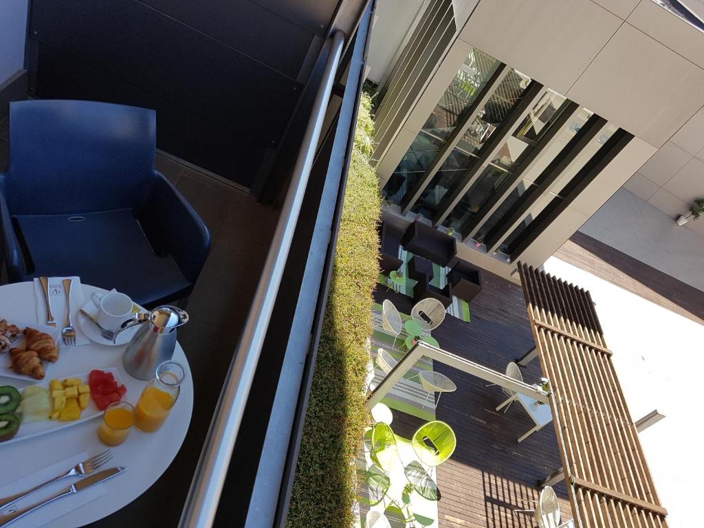 Habitación doble Balcón o Terraza del hotel Vincci Zentro Zaragoza. Foto 4