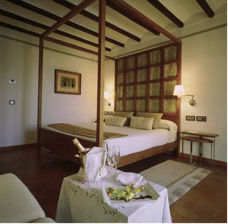 Habitación doble del hotel Parador De Toledo. Foto 1