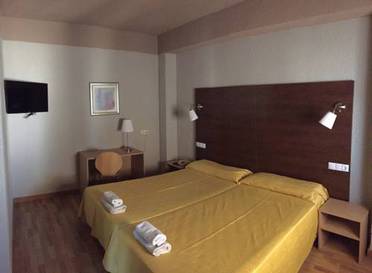 Habitación doble Superior del hotel Embajador. Foto 7