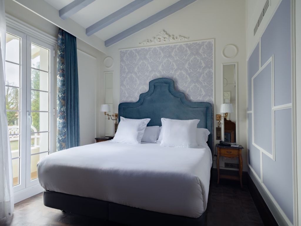 Doble Deluxe vista mar del hotel Luze Boutique San Sebastián. Foto 4