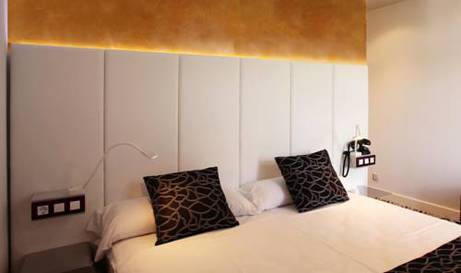 Habitación doble del hotel Petit Palace Savoy Alfonso XII. Foto 1