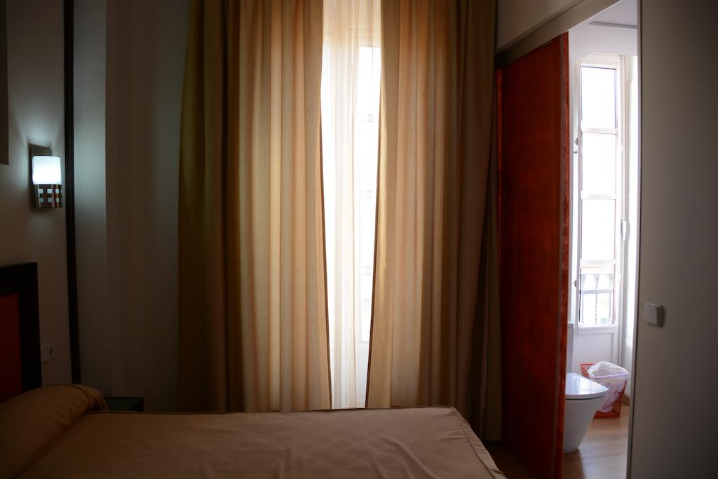 Habitación doble Superior del hotel Y Apartamentos Doña Lola. Foto 1